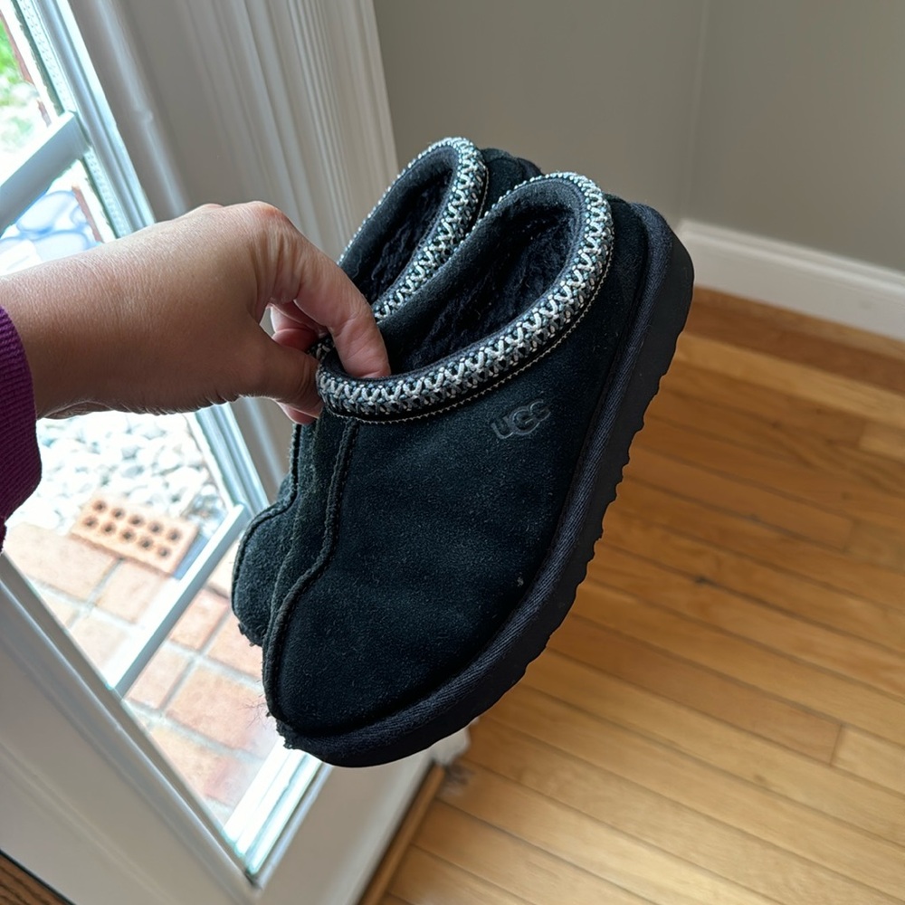 Kid’s Ugg Tasman Slippers